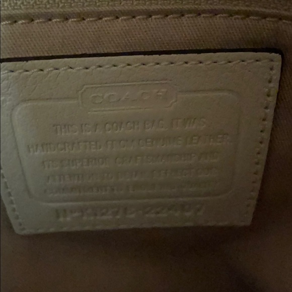 Coach tote bag comes with Dust bag - Picture 5 of 6